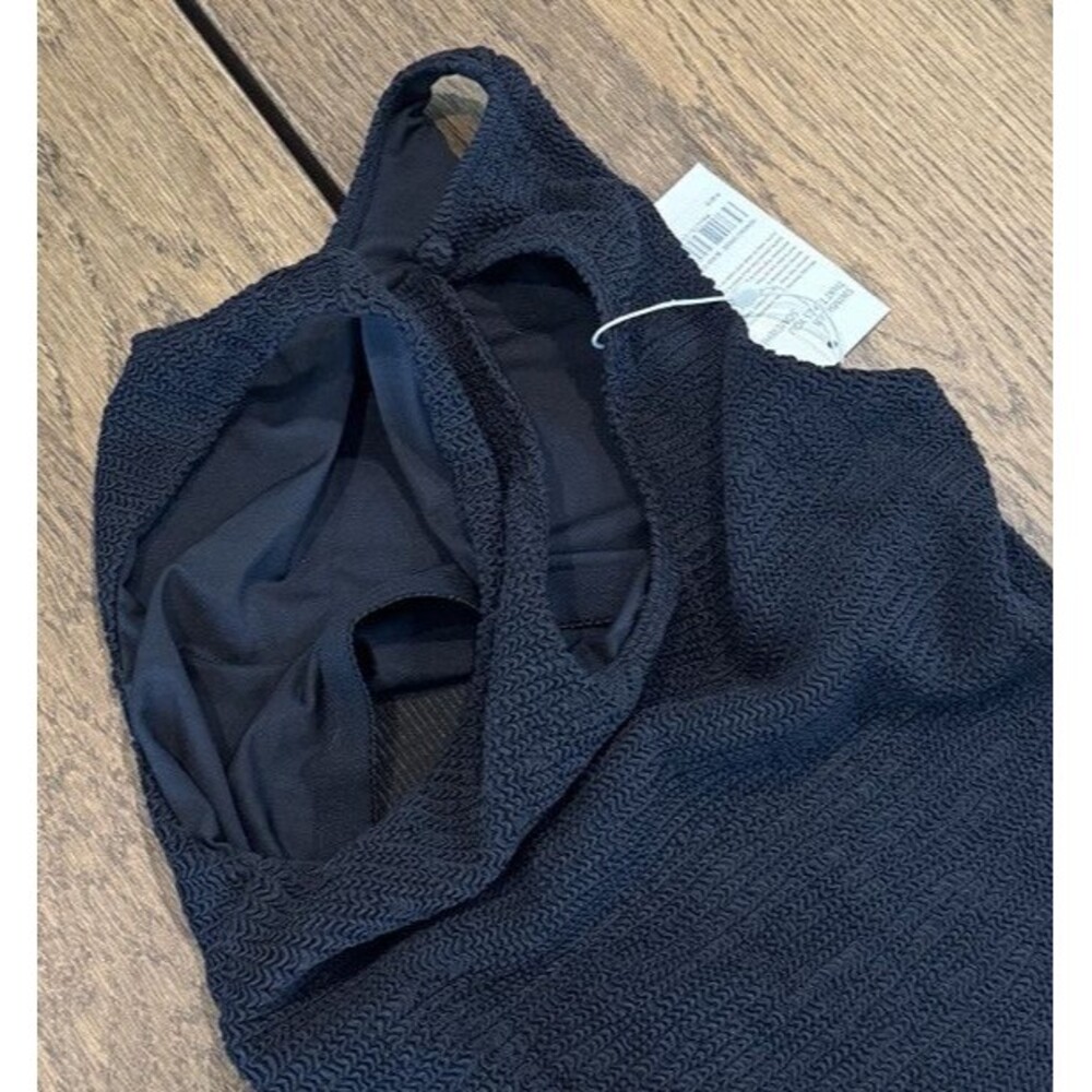 NWT Monday Swimwear Kokomo Crinkle Dress Black Keyhole Back Button cover-up - Picture 5 of 7